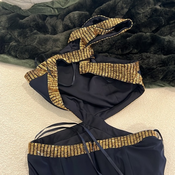 Joanna Chen cutout navy gown - Picture 5 of 8